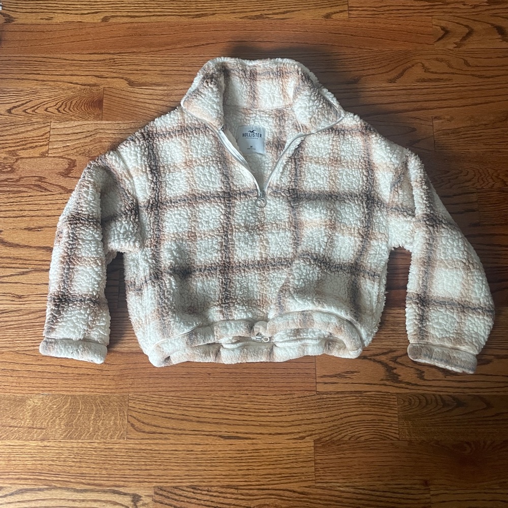 hollister plaid fuzzy sweatshirt